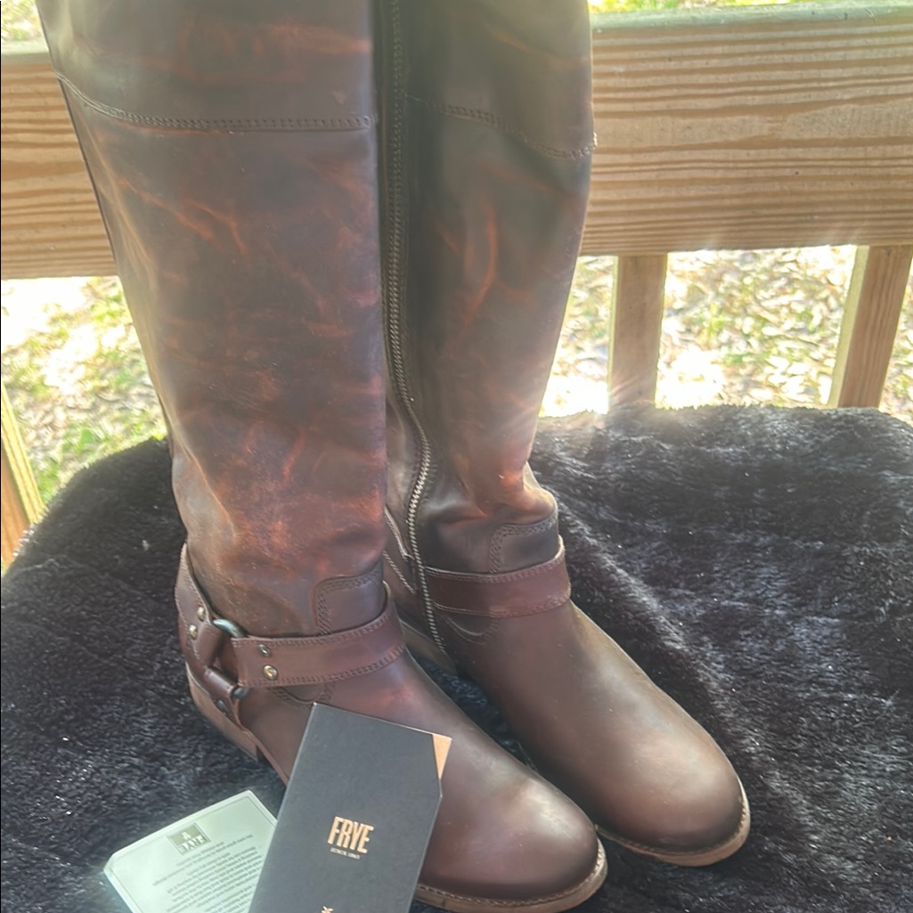 Frye Brown Leather Riding Boots Sz 7 Nwts